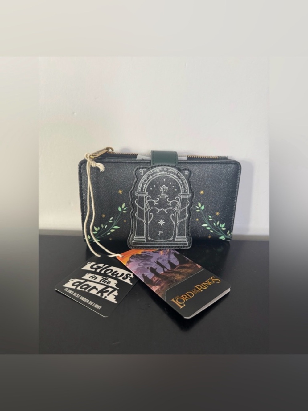 Loungefly The Lord of the Rings Doors of Durin Zip Wallet - Picture 2 of 4